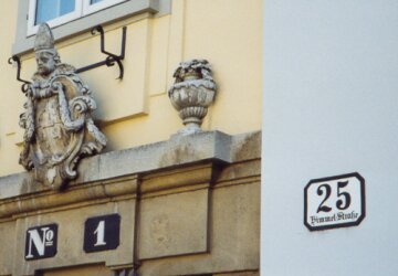 Vienna-Döbling, Grinzing 1/Himmelstraße 25